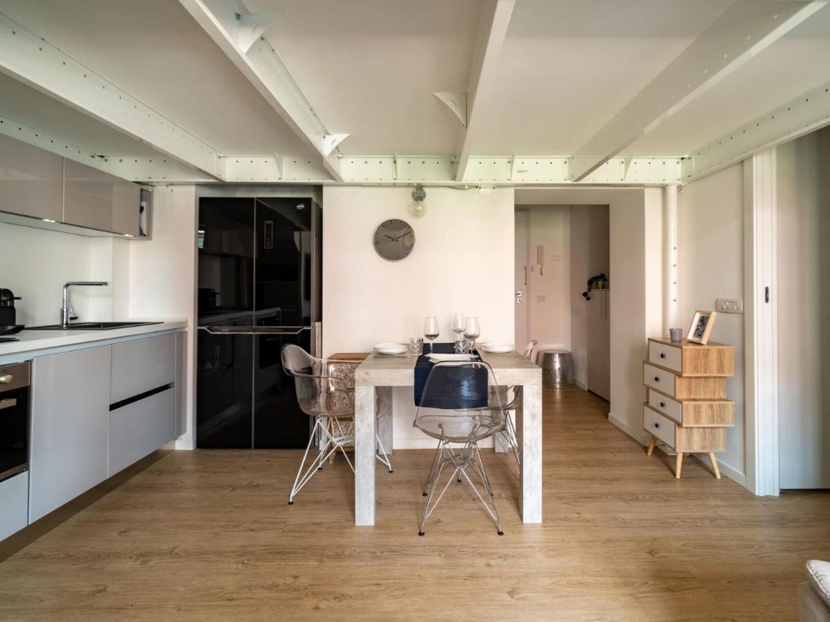 The Best Rent - Lovely Loft With Balcony Near Piazza Vetra Milánó Kültér fotó